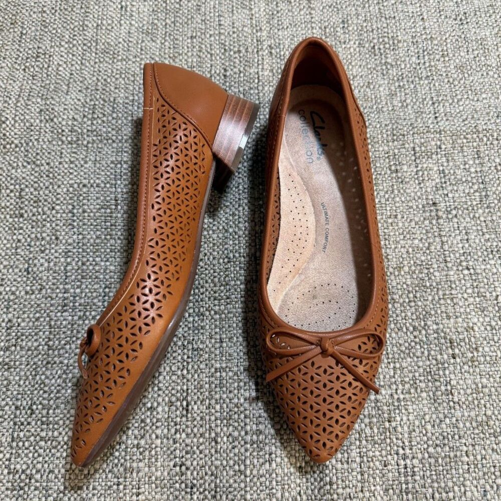Clarks Natalyn Step Tan Leather Perforated Pointed Toe Ballet Flats - Size 6